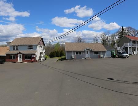 Airport Inn Fredericton Eksteriør billede