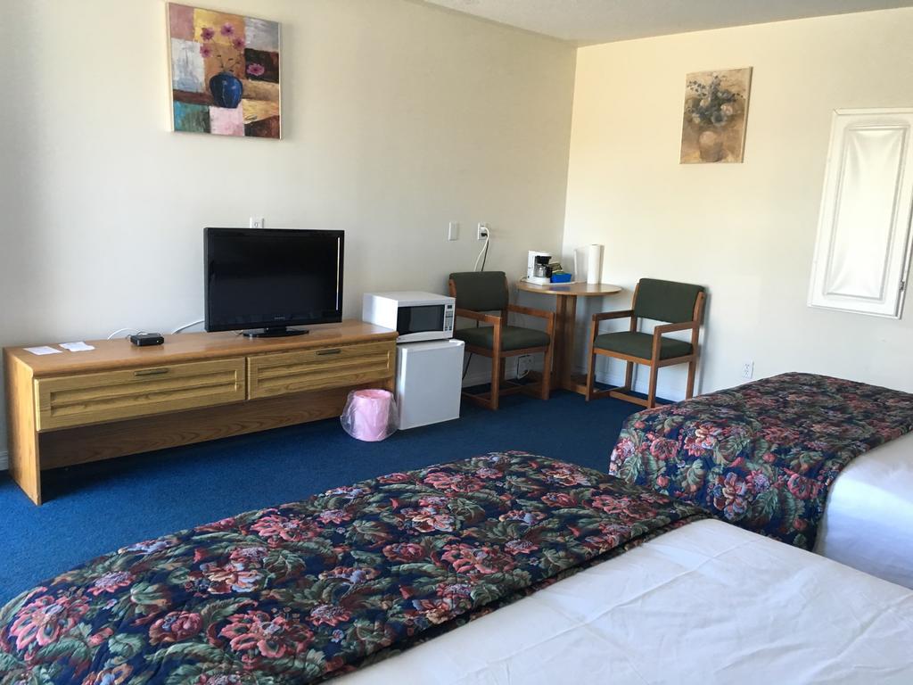 Airport Inn Fredericton Eksteriør billede