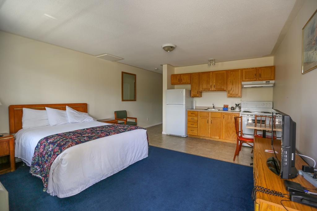 Airport Inn Fredericton Eksteriør billede